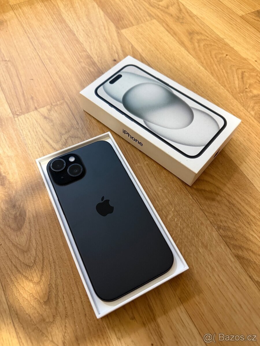 Apple iPhone 15 128GB černý - záruka