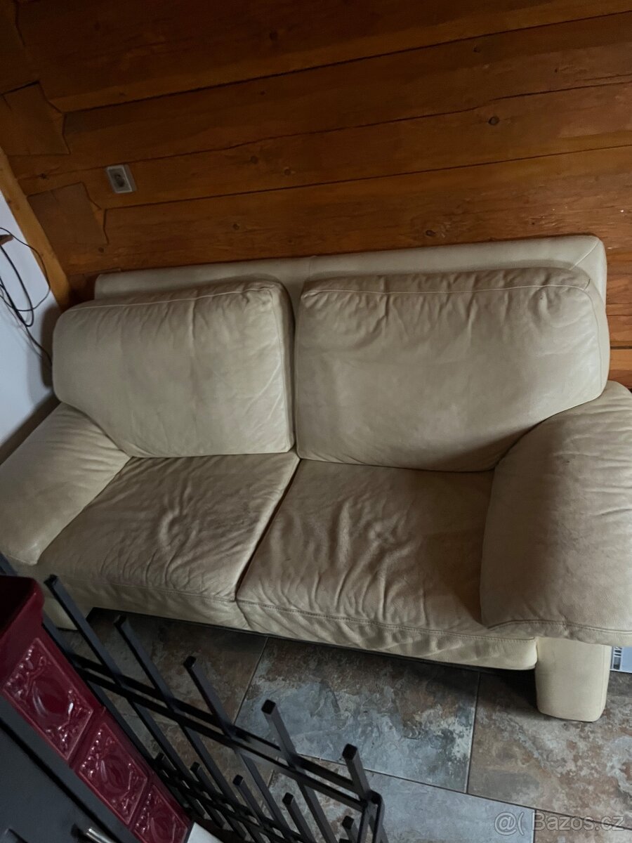 Kožená sedačka