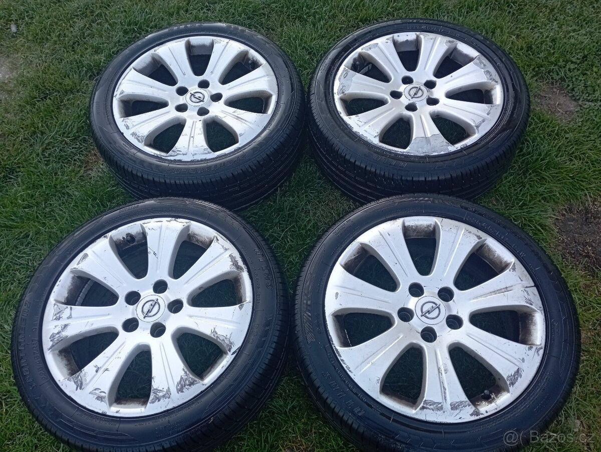 Alu kola Opel Vectra R17 + letní pneumatiky