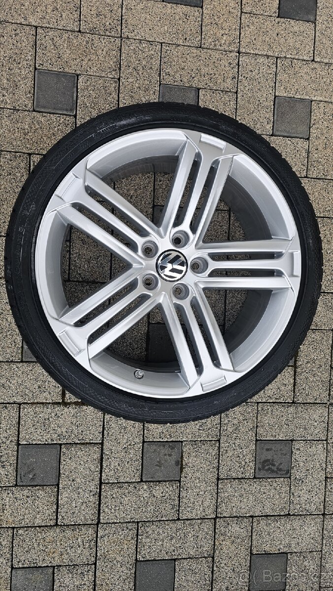 ALU KOLA ORIGO VW 19 TALLADEGA  235/55R19
