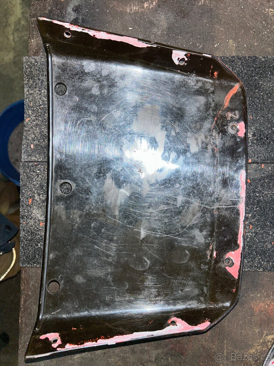Jawa 350 větrný štít