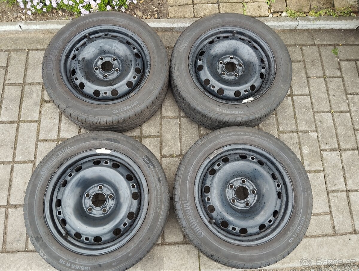 Plechové disky s pneu 195/55 R15