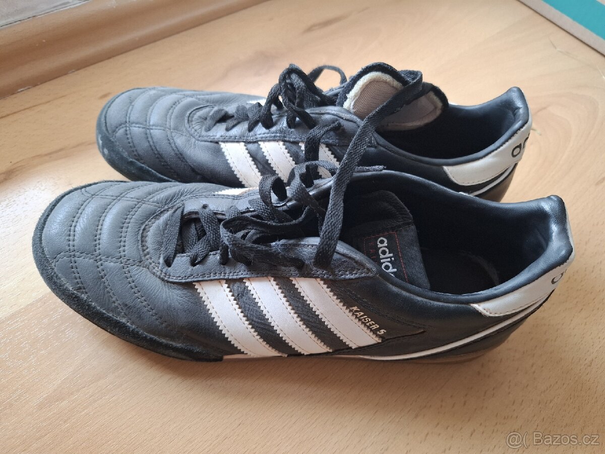 Boty Adidas Kaiser 5 vel. 40