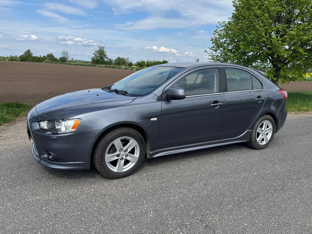Mitsubishi Lancer 1.8 benzin Automat 2009