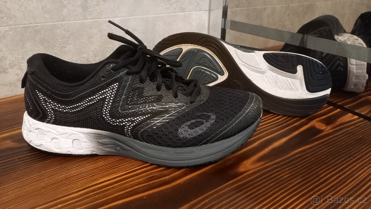 Běžecké boty ASICS