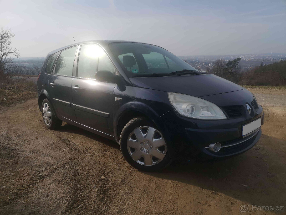 Renault Grand Scenic 2,0i