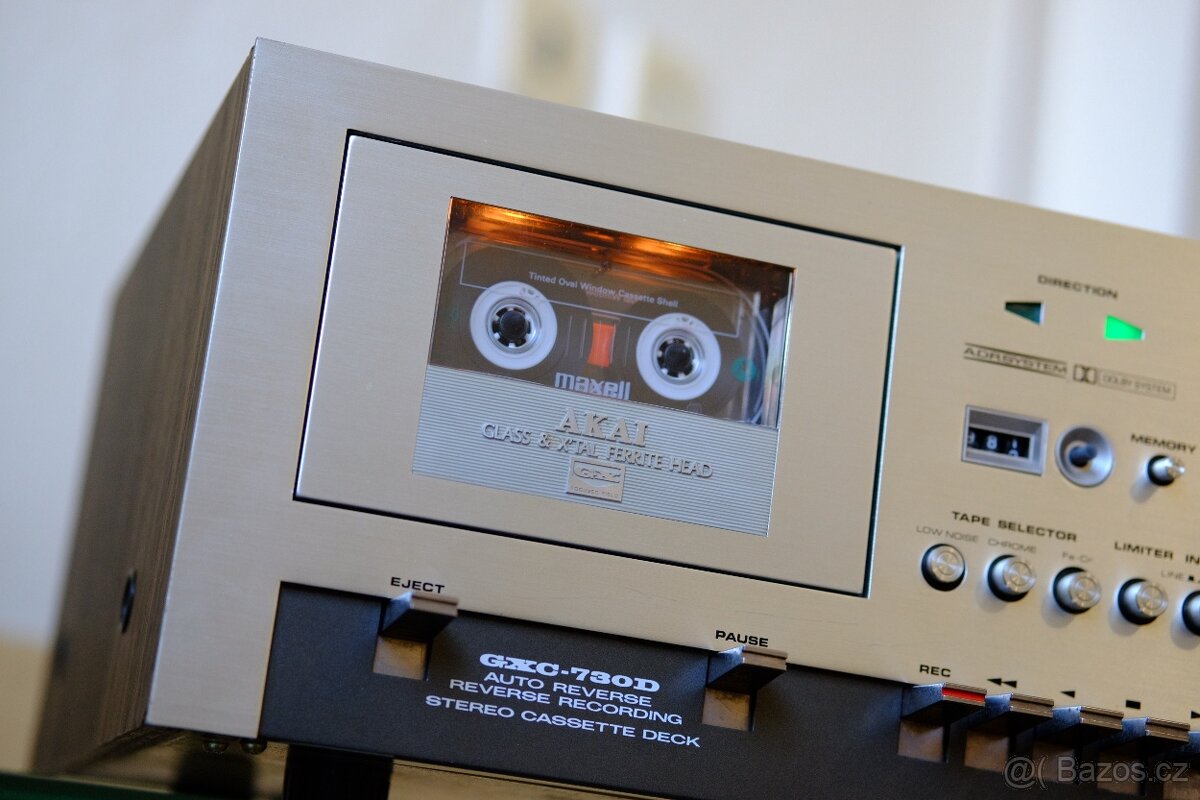 AKAI - GXC - 730D - vintage cassette deck