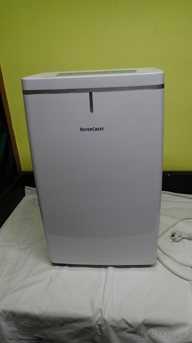 Odvlhčovač vzduchu SilverCrest SLE320 C4.