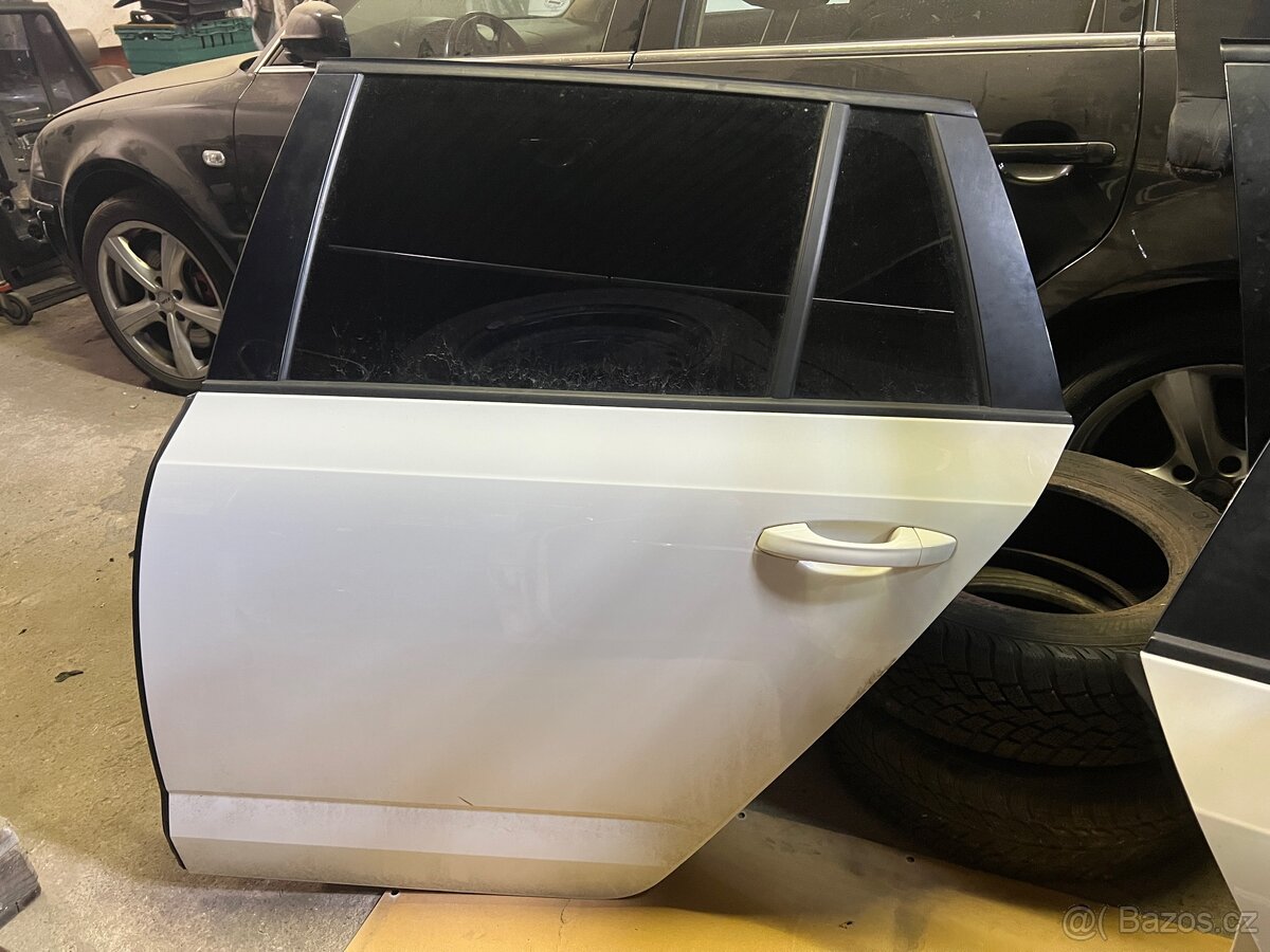 Škoda Octavia III dveře - komplet auto