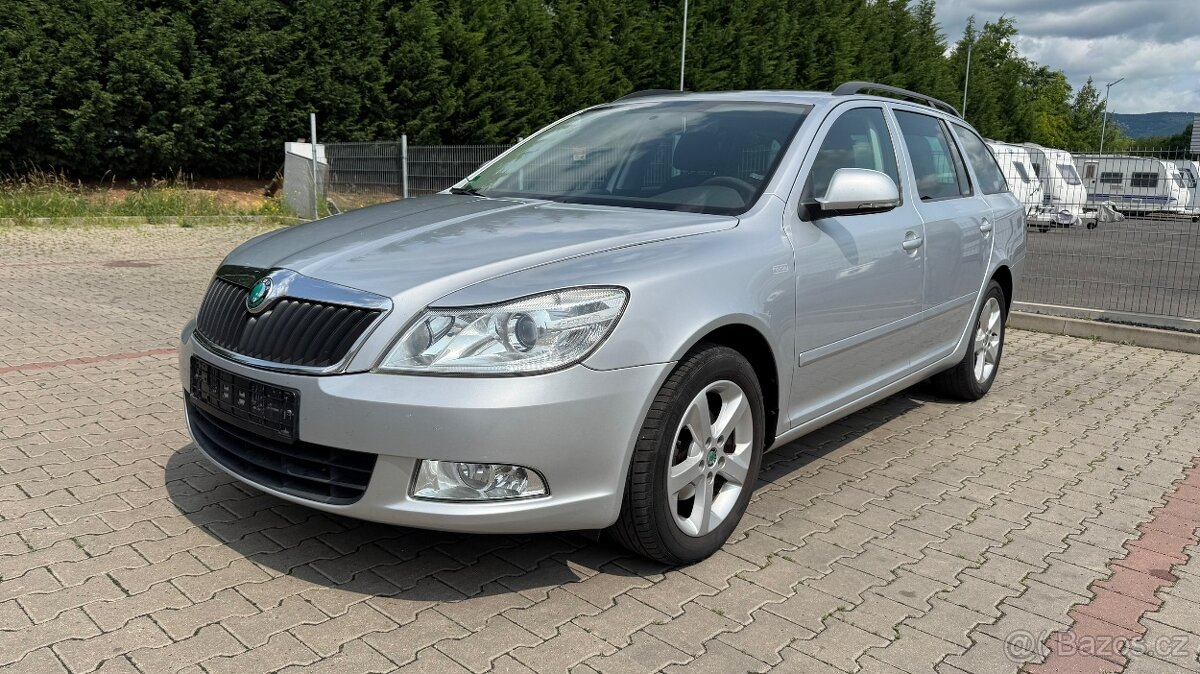 Škoda Octavia 1.4 TSi Family (top stav)