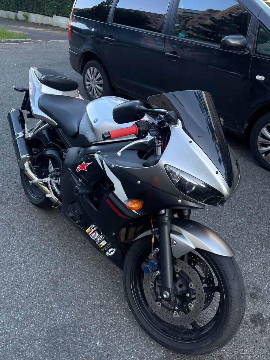 Yamaha r6