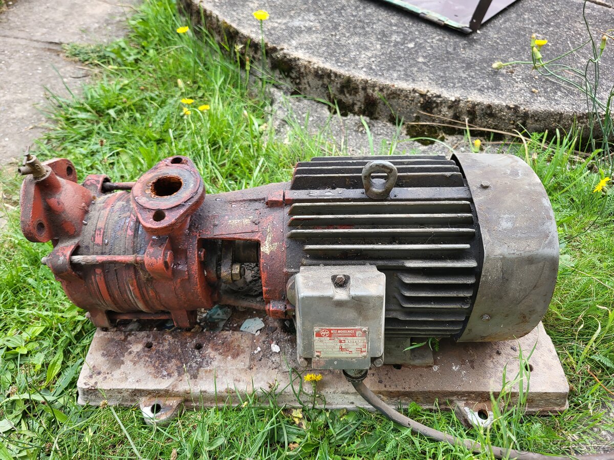 Čerpadlo na vodu ( motor 2.2kW)