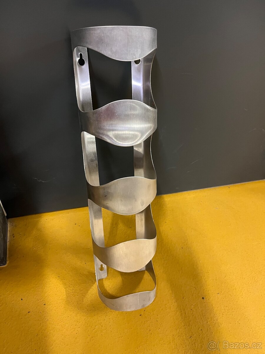 Držák na lahve vína IKEA
