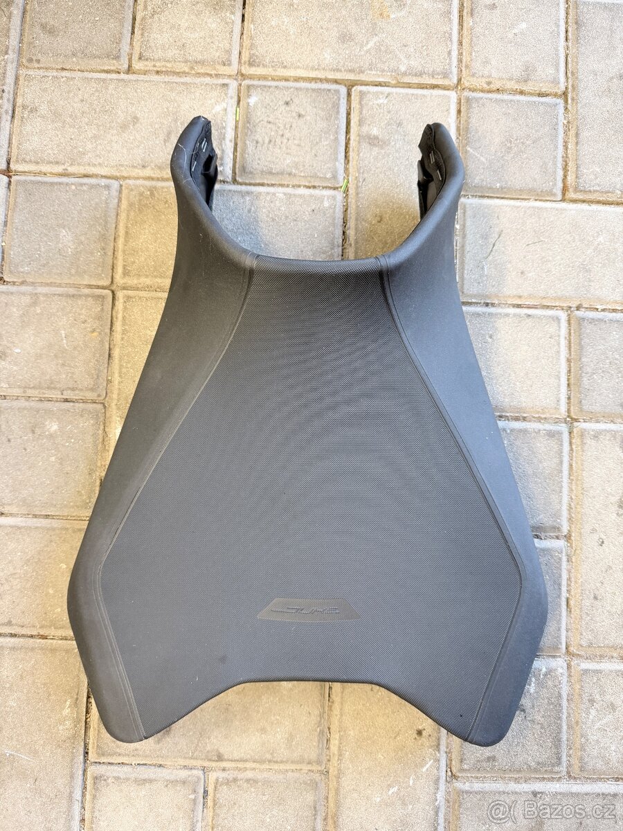 Sedlo KTM Duke 790 a KTM Duke 890 17-22