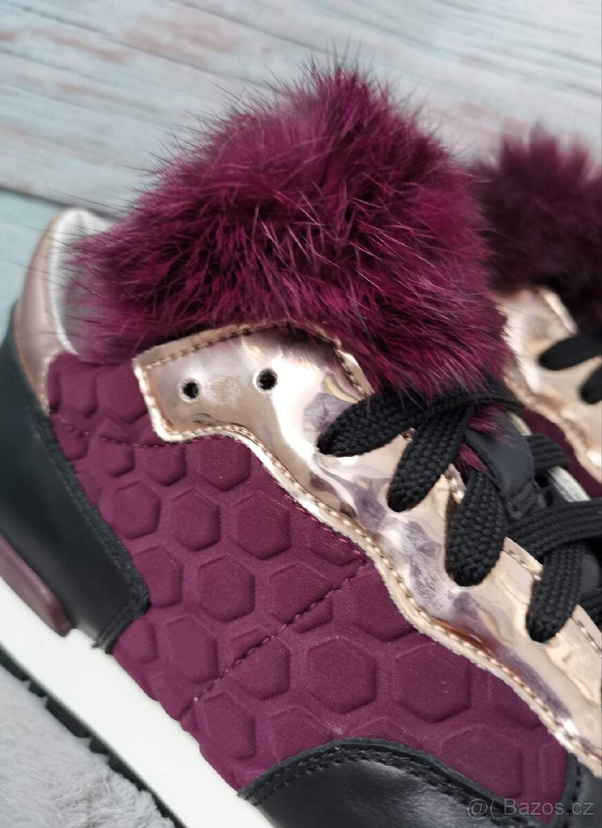Pollini luxusní tenisky sneakers nové originál