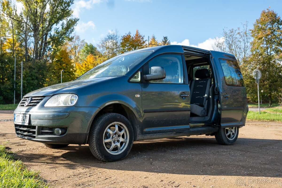 Volkswagen Caddy Life 1.4 59 kW - STK do 09/2027