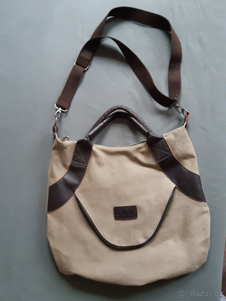 módní velká kabela