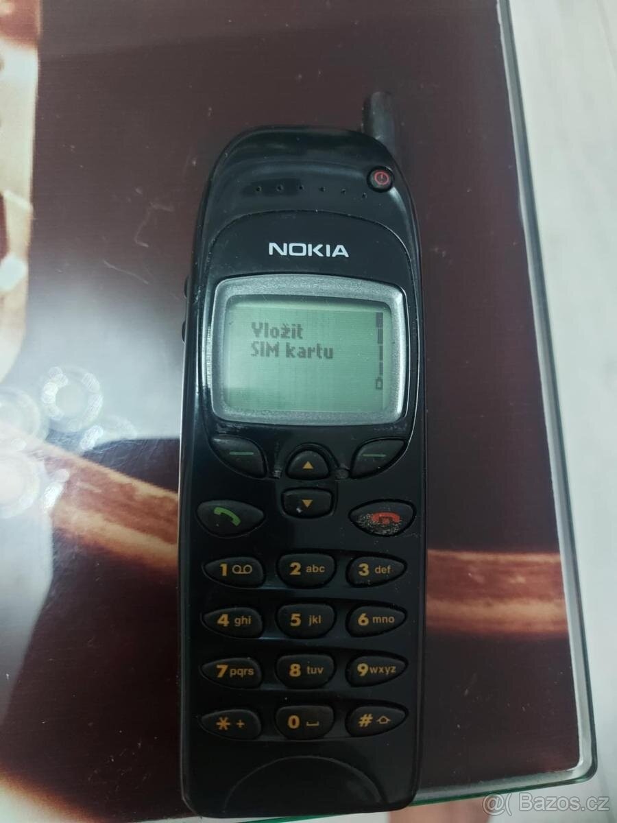Nokia 6150 .