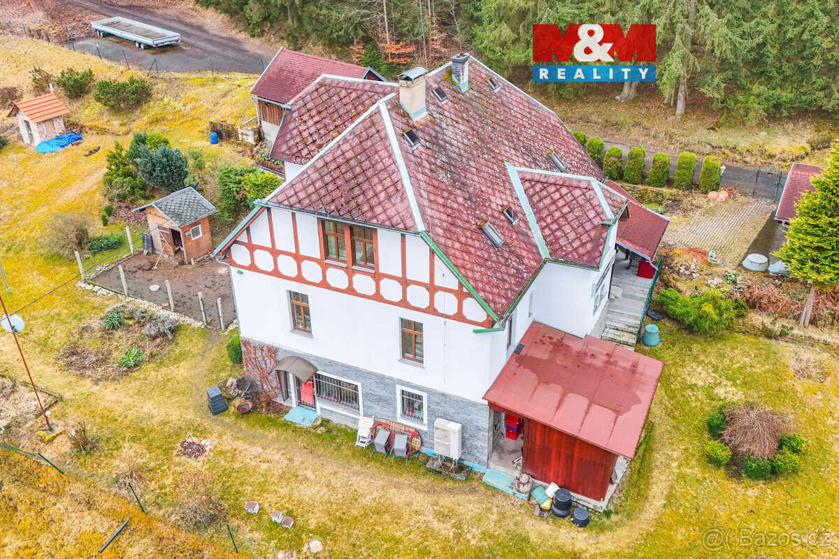 Prodej rodinného domu 7+1 v Podhradí u Aše, zahrada 5366 m2