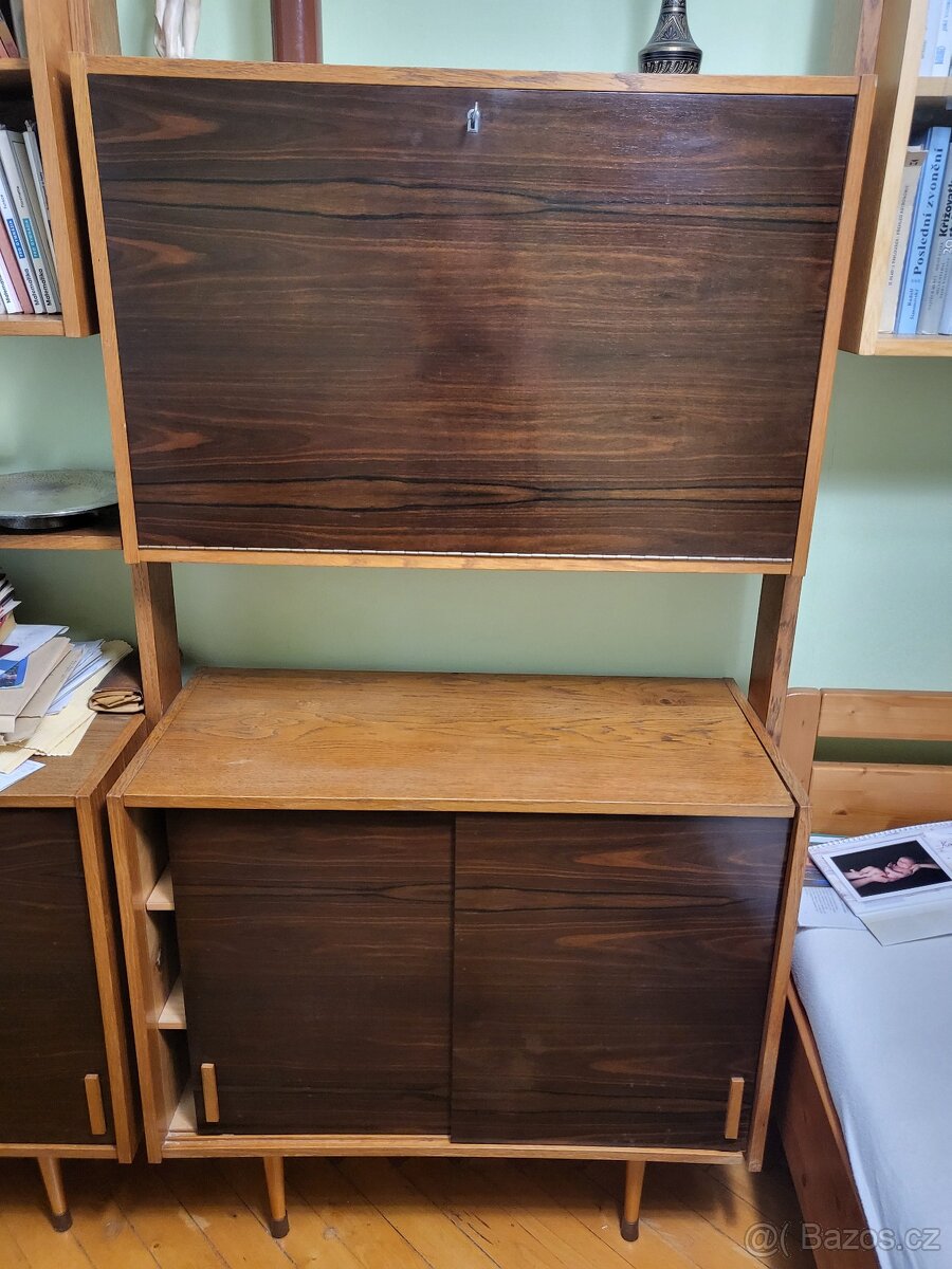 Skříňová stěna dřevo, retro/60.léta