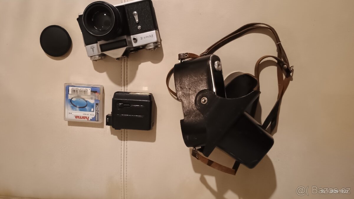 Zenit 1980 s bleskem.