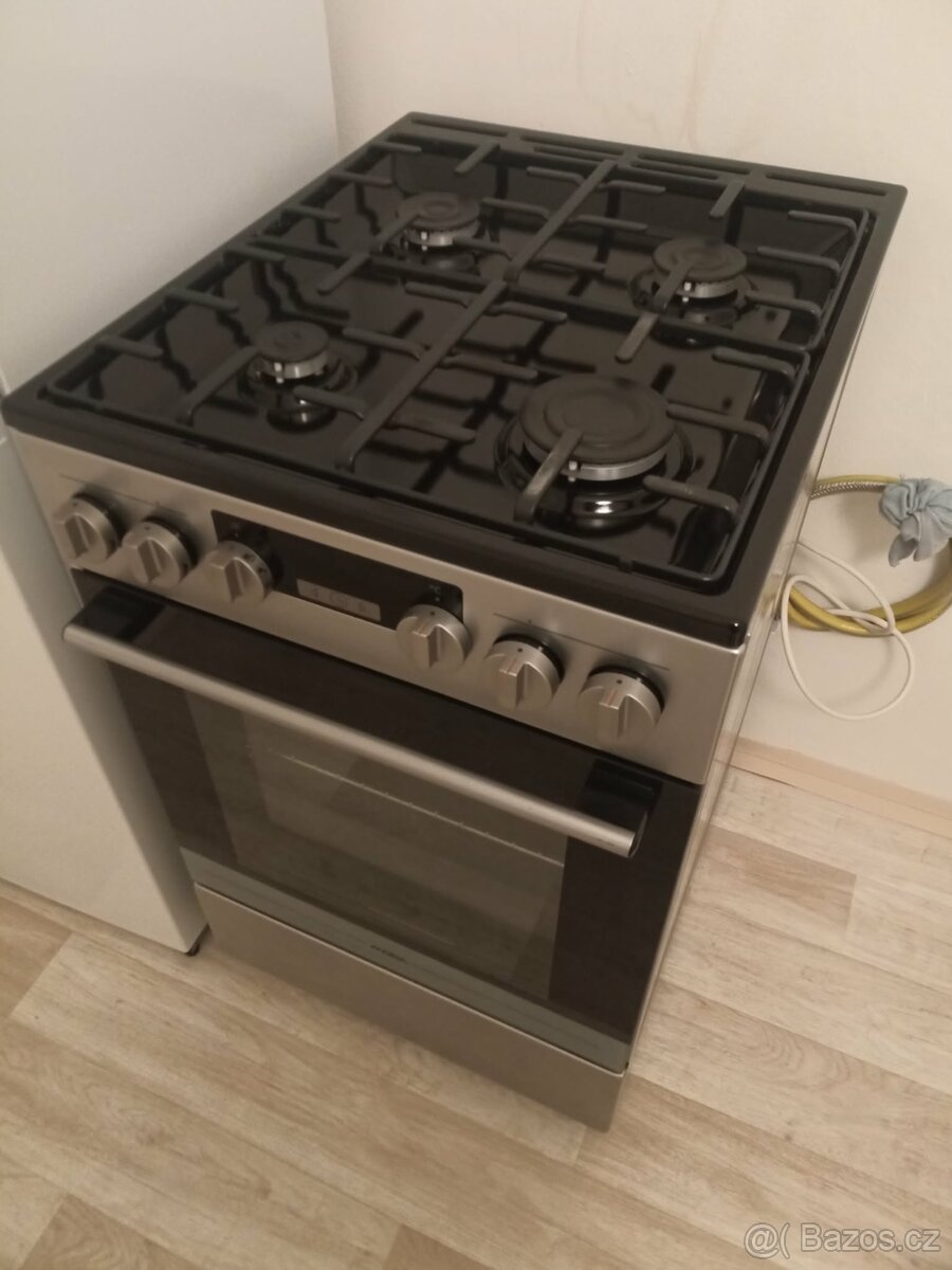 Kombinovaný sporák Mora