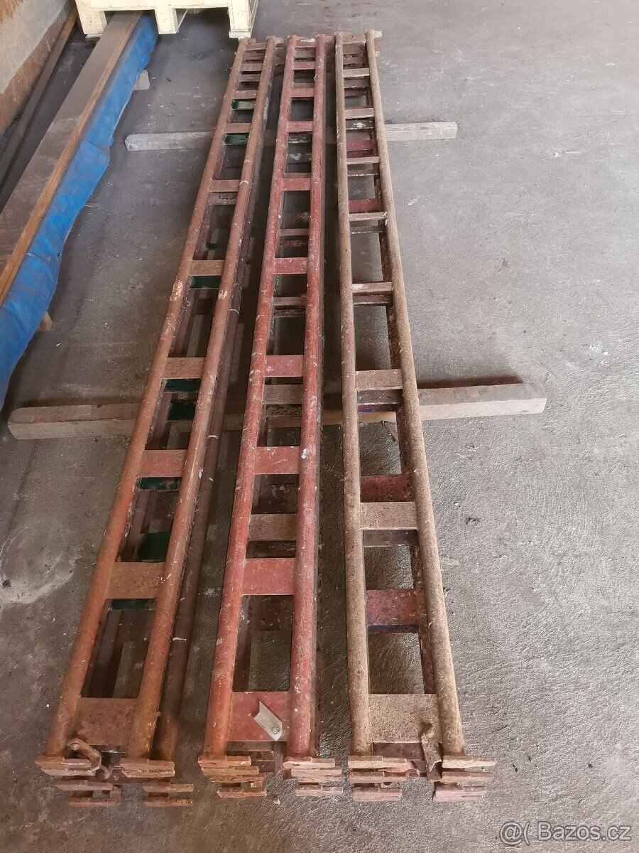 Haki lešení - 3pole