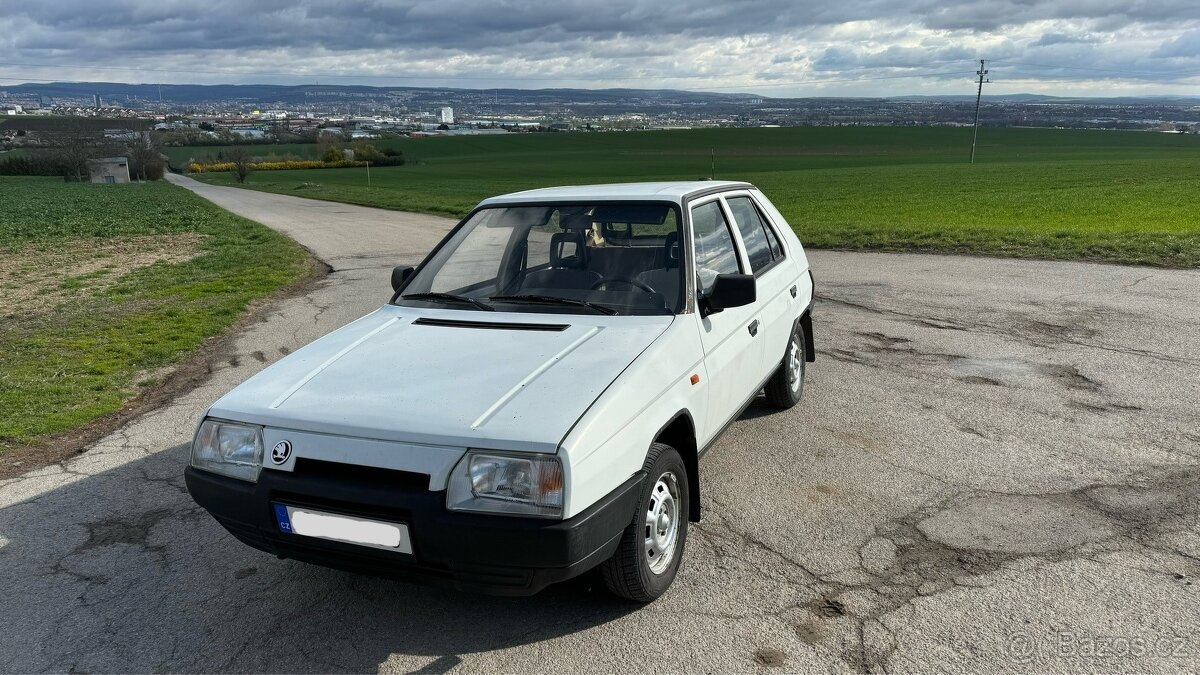 Škoda Favorit 135 L 1989