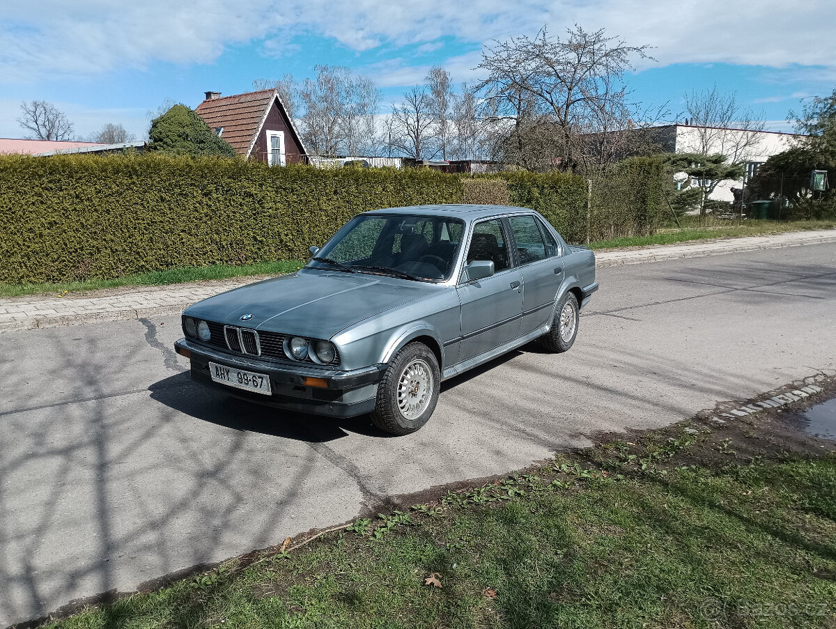 BMW E30, 325 iX  (4x4)