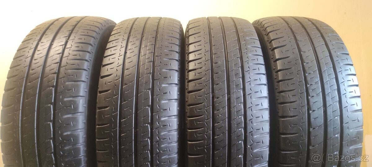 Michelin 205/65 R16C 107/105T 3x6,5mm; 1x5,5mm