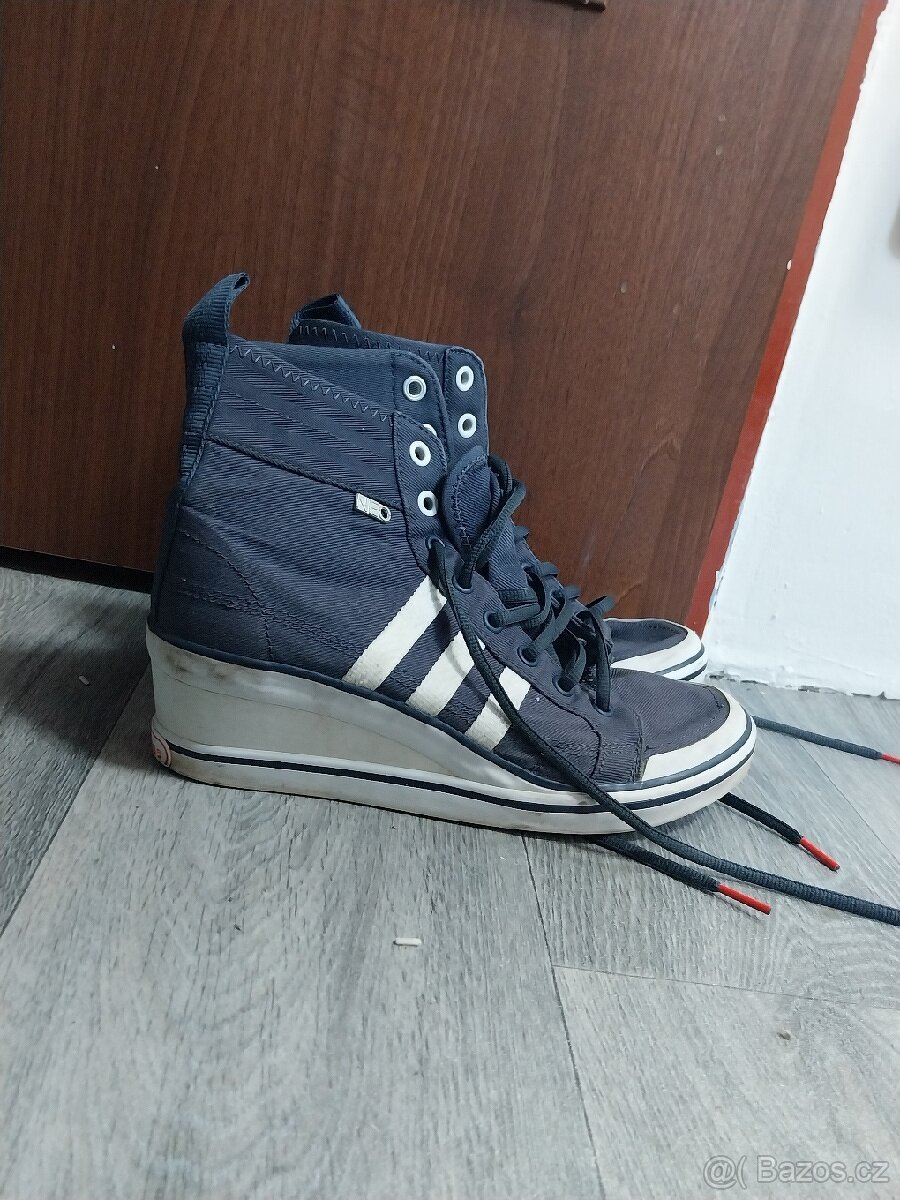 Boty Adidas