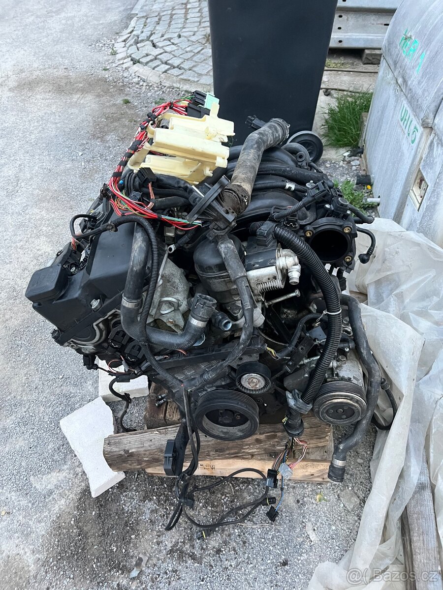 Motor bmw 18i 105kw N42B20A