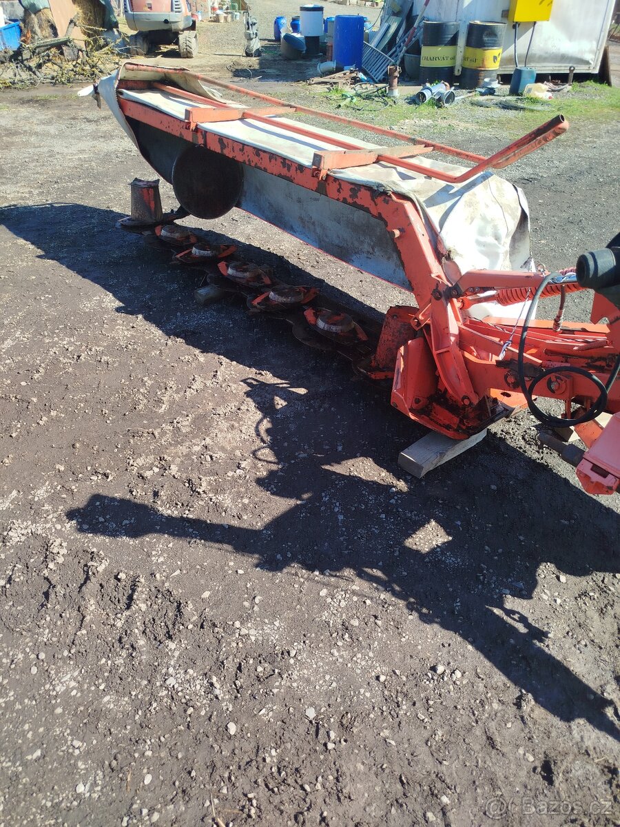 Kuhn GMD 700