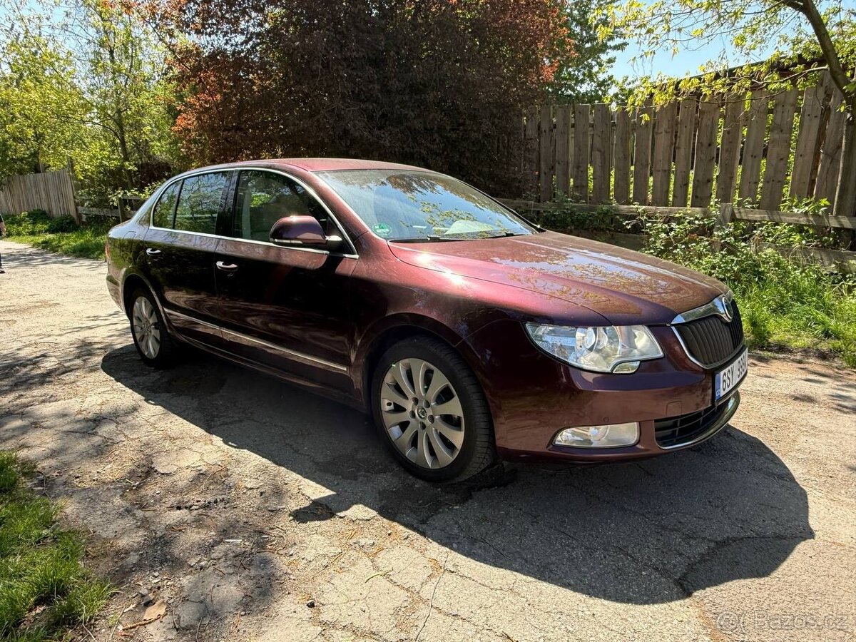 Skoda SuperB 2.0 tdi 125kw top výbava