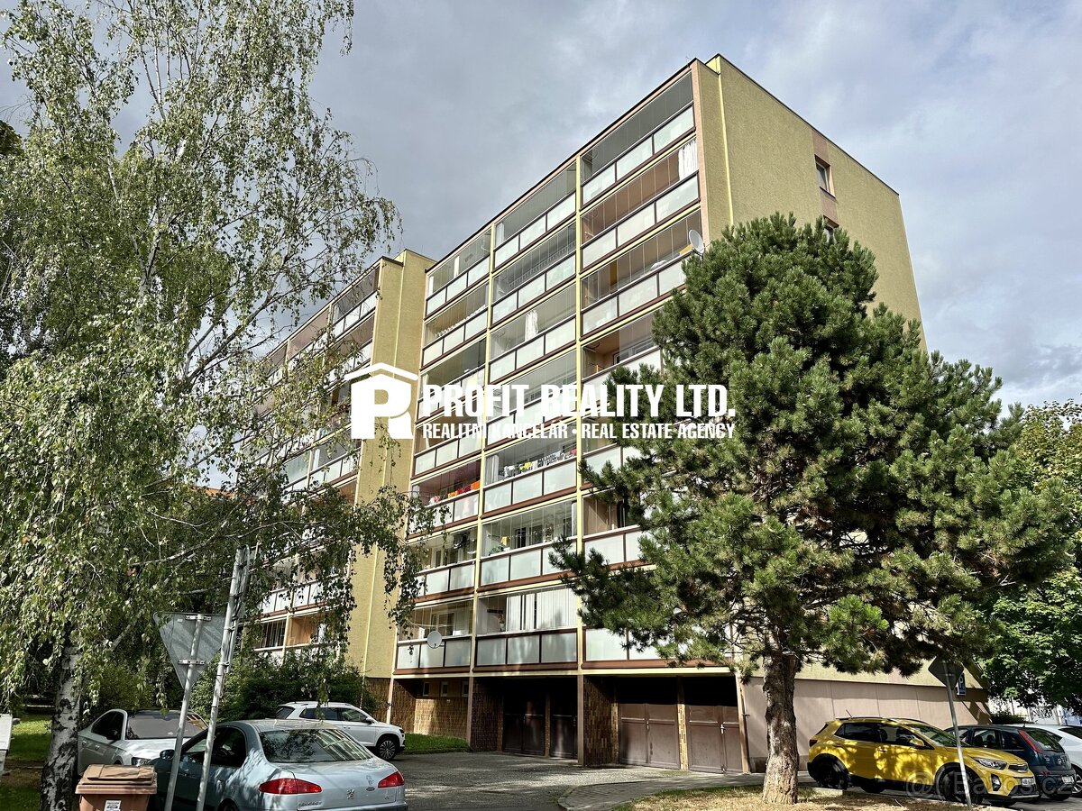 Prodej bytu 2+kk, Králův Dvůr, ev.č. 100914