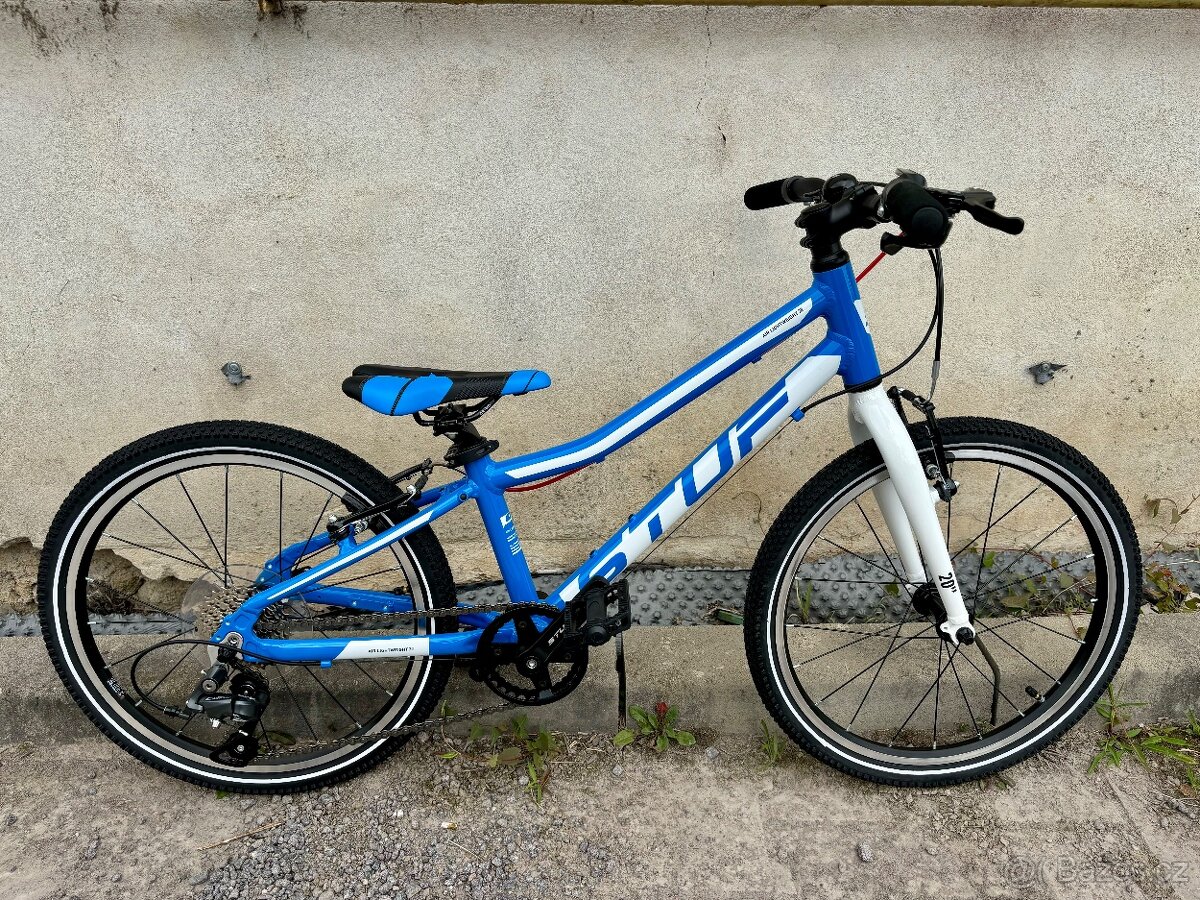 Nové odlehčené dětské kolo Stuf 20” (Woom)