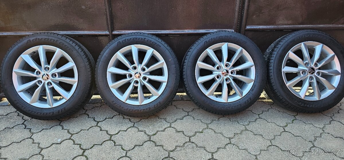 Originál alu Škoda 3 Minoris 5x112 205/55 R16 letní 6mm