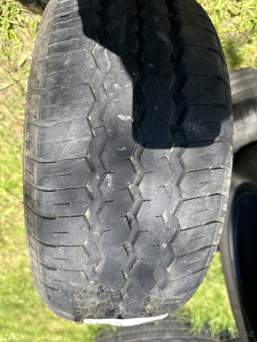 Pneu 195/50r13 plato