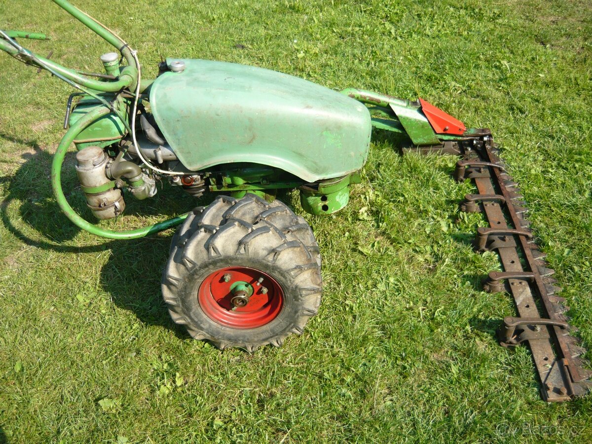 Lištová sekačka HOLDER M7