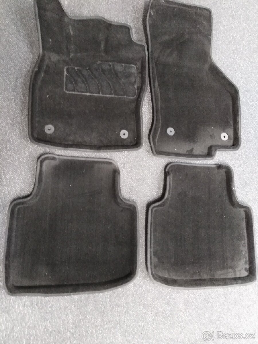 Plastové koberečky 3D Škoda Super 3