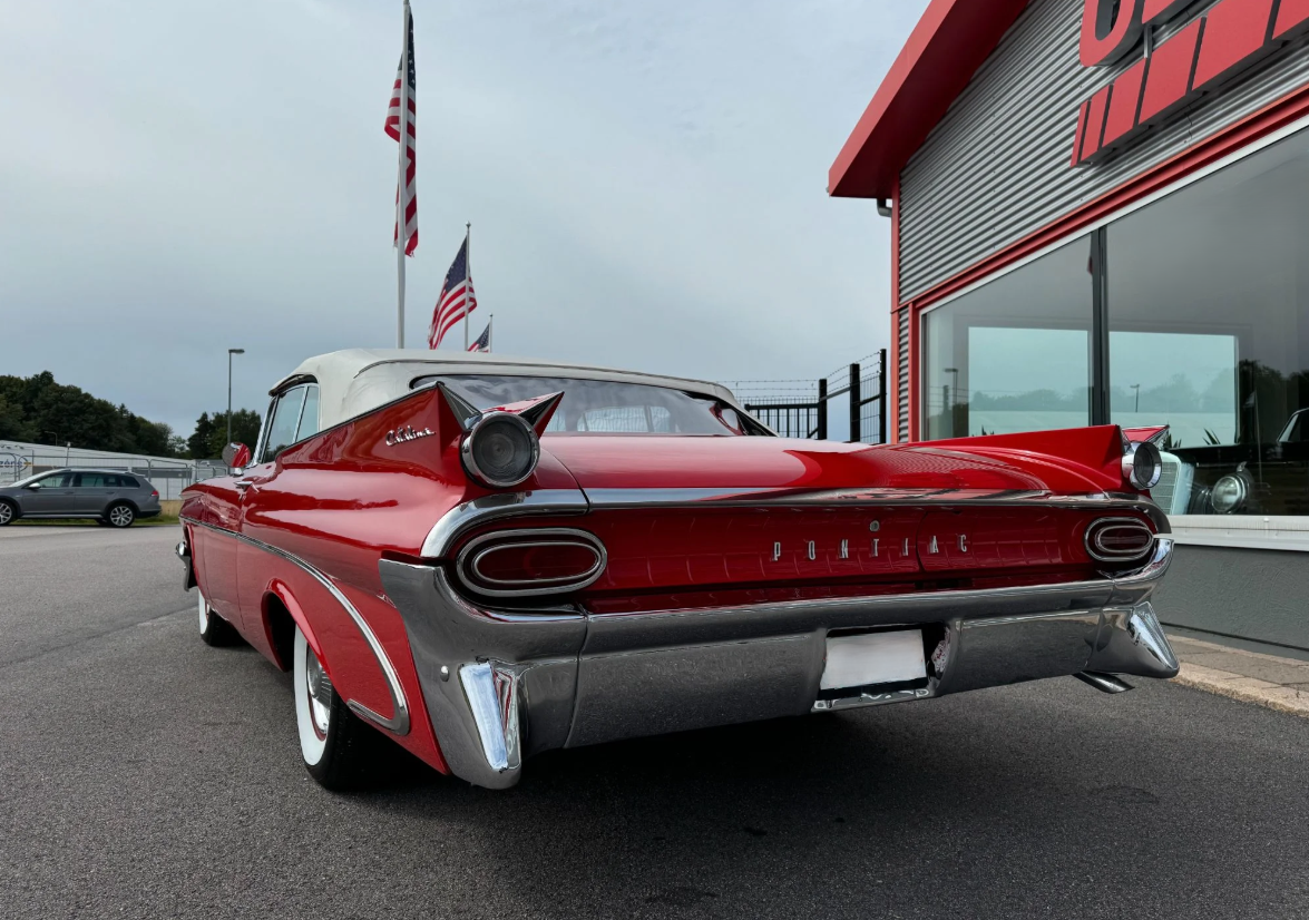 1959 Pontiac Catalina Convertible