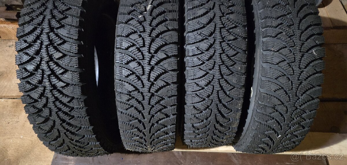 Zimni Pneu 175/65 r14