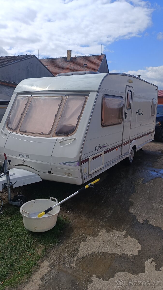 Karavan Swift Accord rv.2007