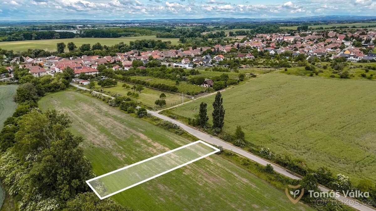 Pole s možným potenciálem výstavby – 713 m2 – kú Přibice