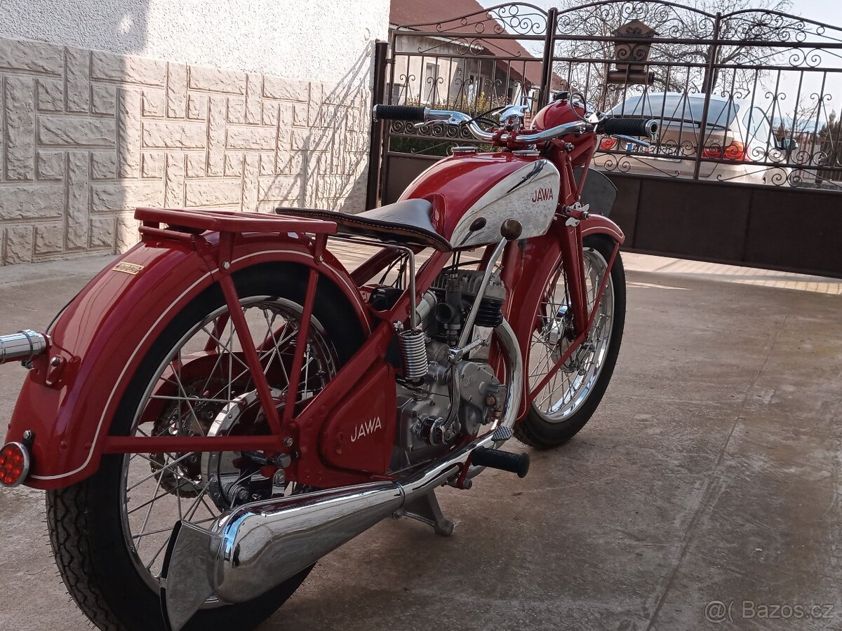Jawa 350 Sv