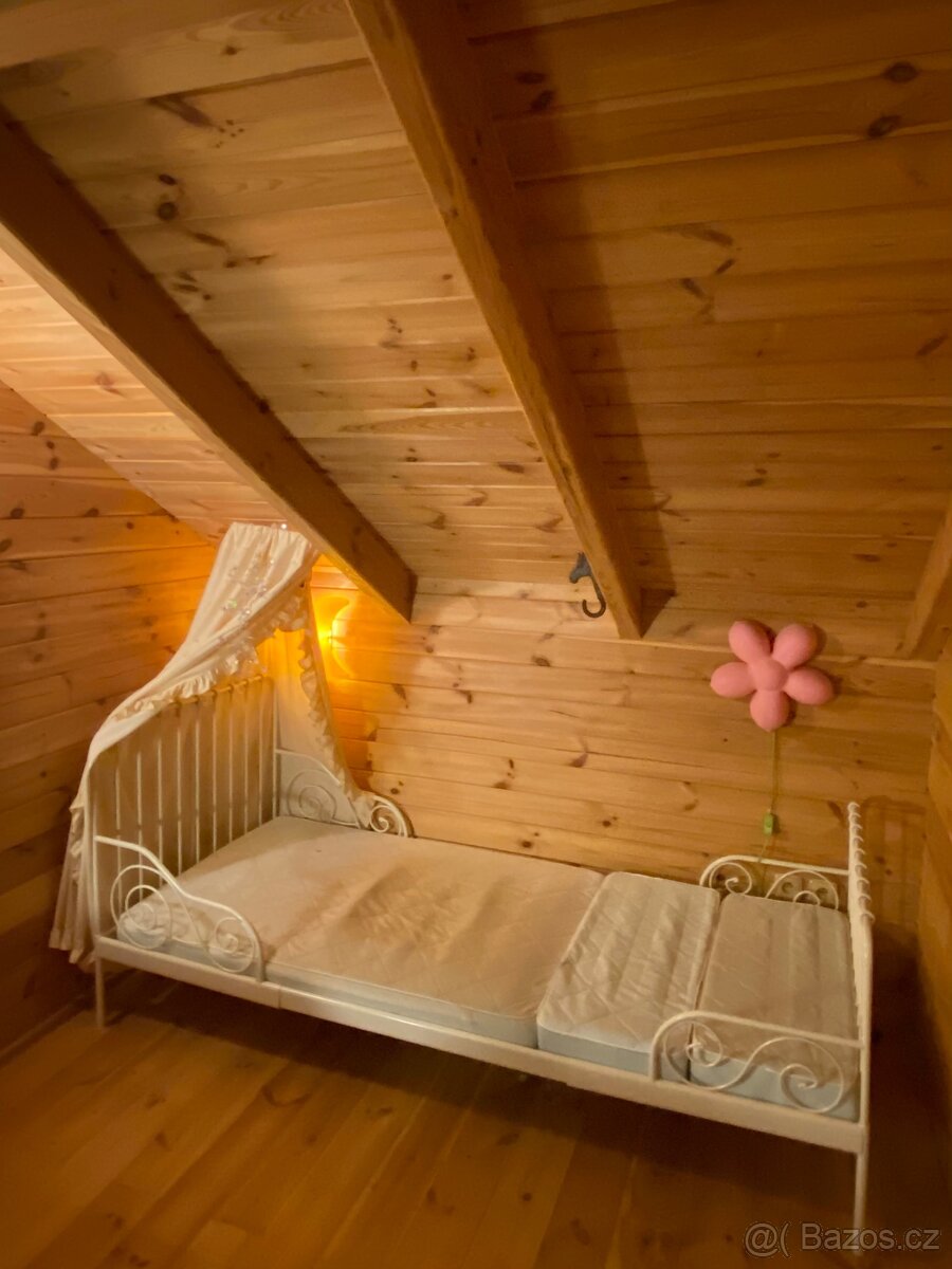 Dětská postel IKEA nastavitelná