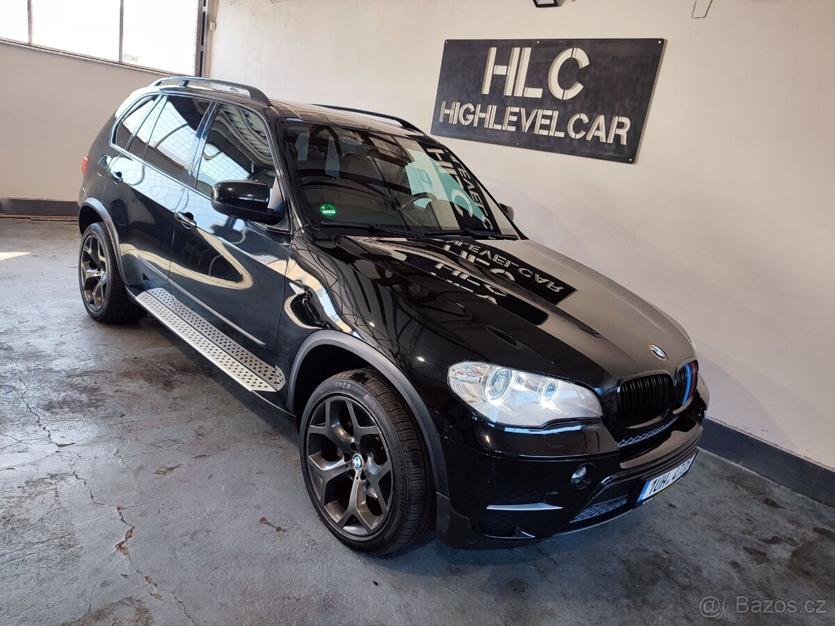 BMW X5 E70 3.0D 180KW SC/HUD/ČTENÍ ZNAČEK/PLNÝ SERVIS