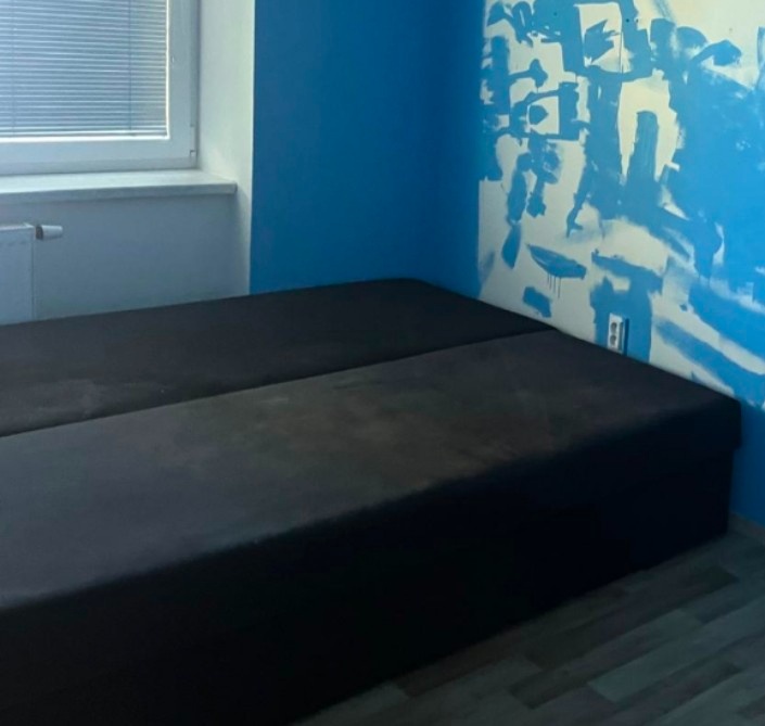 Postel s úložným prostorem 2x