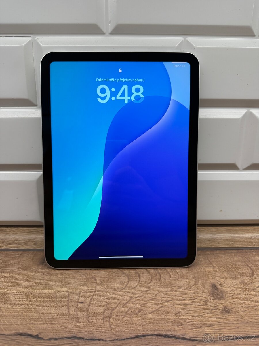 Apple iPad 10.9” 64GB 10. gen stříbrný