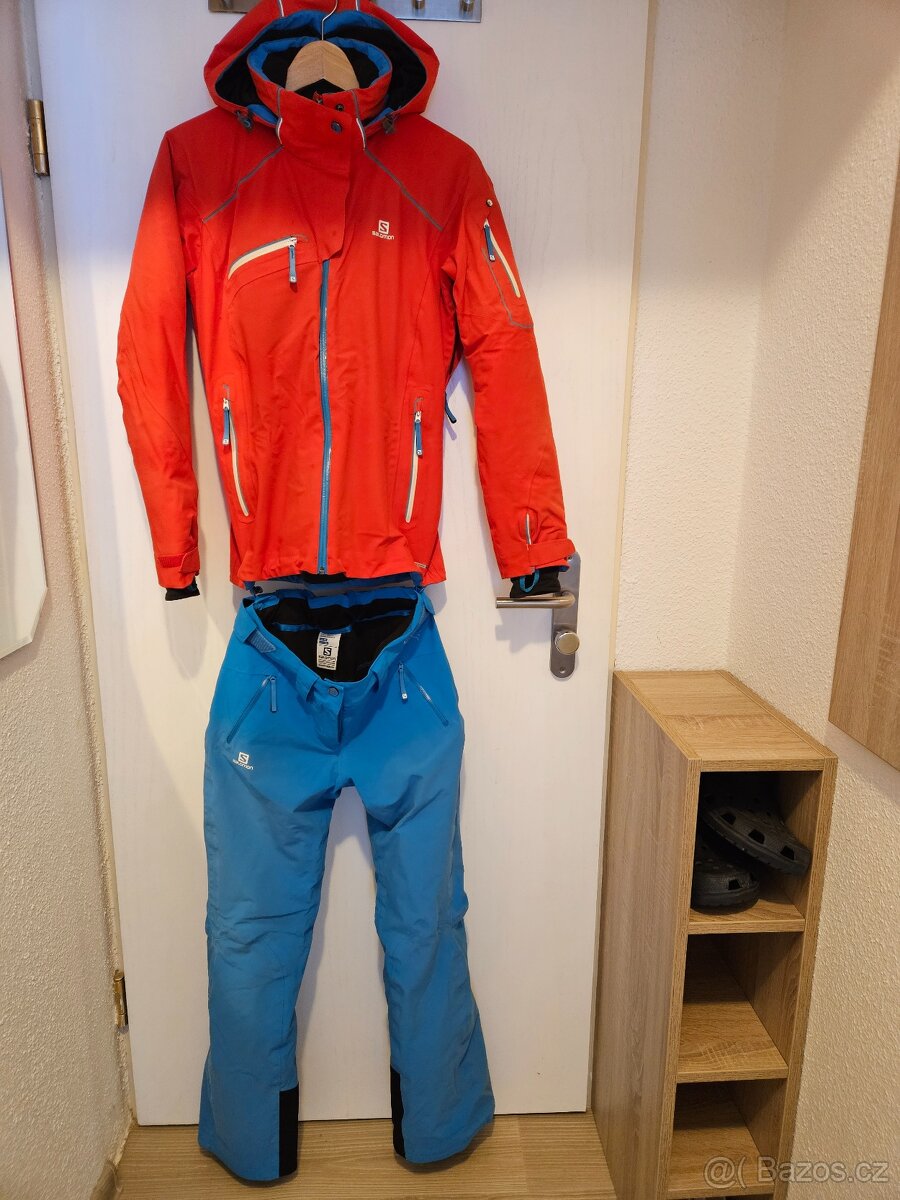 Lyžařská bunda a kalhoty